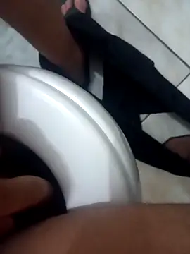 Snapshot of Onlinemisterio chatting on October 2, 1:23 am Onlinemisterio online show from October 2, 1:23 am