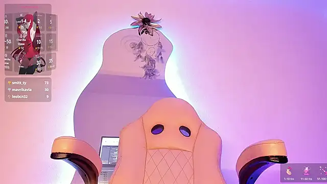 Snapshot of Mia_royal chatting on November 15, 6:00 am Mia royal online show from November 15, 6:00 am