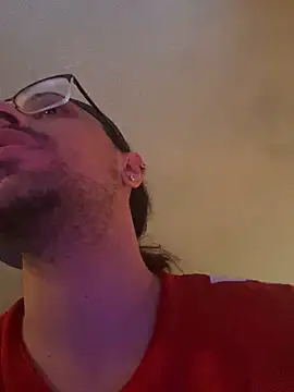 Snapshot of daddycreampies chatting on November 16, 10:48 pm daddycreampies online show from November 16, 10:48 pm