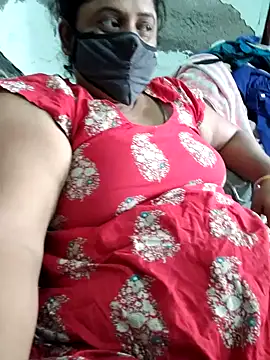 Snapshot of Mmm143 chatting on September 21, 5:20 am Mmm143 online show from September 21, 5:20 am