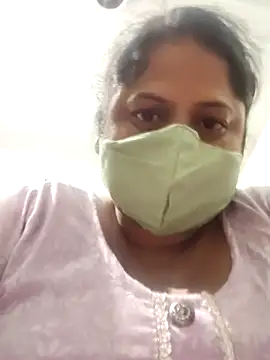 Snapshot of Mmm143 chatting on September 23, 7:50 pm Mmm143 online show from September 23, 7:50 pm