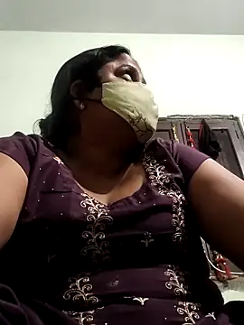 Snapshot of Mmm143 chatting on November 8, 5:23 pm Mmm143 online show from November 8, 5:23 pm