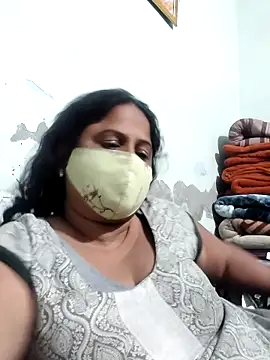 Snapshot of Mmm143 chatting on November 22, 1:10 pm Mmm143 online show from November 22, 1:10 pm