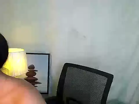 Snapshot of _Hot_rockyxxx chatting on February 25, 9:19 am Hot rockyxxx online show from February 25, 9:19 am