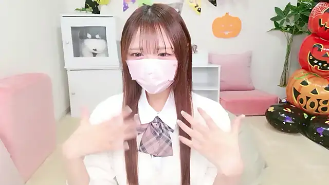 Snapshot of Yurika_ch chatting on November 1, 1:35 pm Yurika ch online show from November 1, 1:35 pm