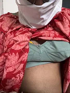 Mo000000  online show from May 6, 7:57 am