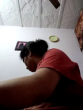 Snapshot of aliya-jaan71 chatting on November 10, 2:10 am aliya-jaan71 online show from November 10, 2:10 am