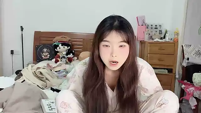 Akong11 online show from September 27, 5:51 pm