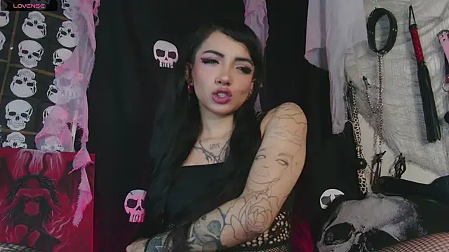 Snapshot of agathaaiko6 chatting on November 12, 12:33 am agathaaiko6 online show from November 12, 12:33 am