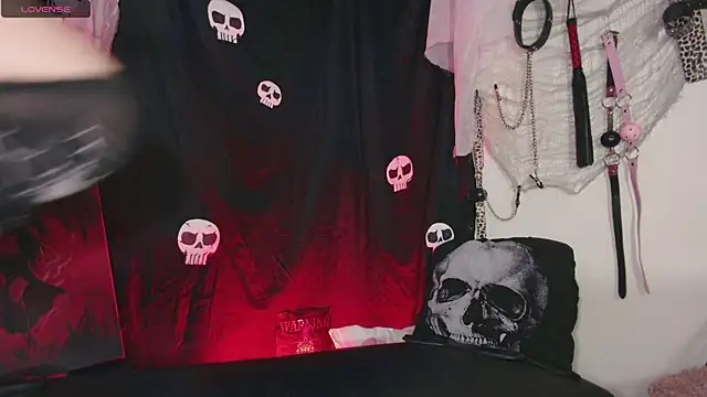 Snapshot of agathaaiko6 chatting on November 15, 12:52 am agathaaiko6 online show from November 15, 12:52 am