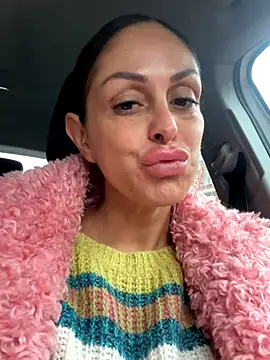 ainaht online show from December 3, 8:12 am