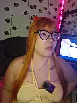 Snapshot of MegXo chatting on October 19, 7:31 am MegXo online show from October 19, 7:31 am