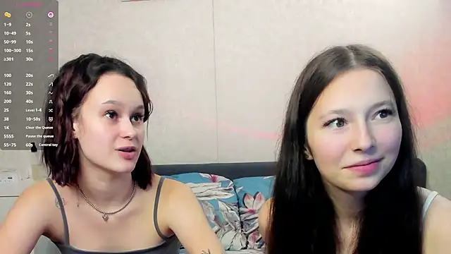 Snapshot of GabrielleLynchard chatting on September 23, 7:06 pm GabrielleLynchard online show from September 23, 7:06 pm