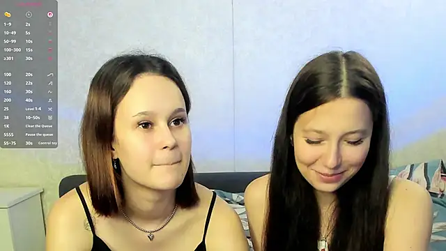 Snapshot of GabrielleLynchard chatting on September 25, 7:06 pm GabrielleLynchard online show from September 25, 7:06 pm