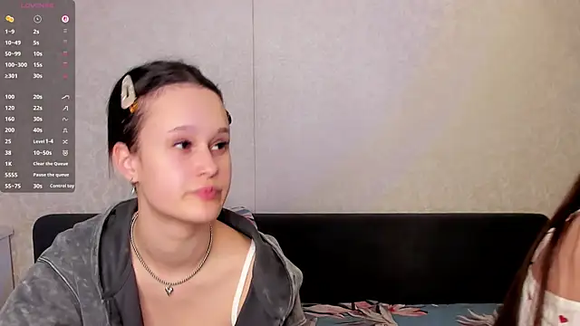 Snapshot of GabrielleLynchard chatting on September 30, 6:57 pm GabrielleLynchard online show from September 30, 6:57 pm