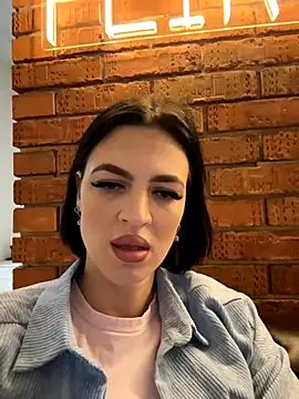 Snapshot of EmmaStarkk chatting on September 22, 11:45 am EmmaStarkk online show from September 22, 11:45 am