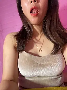 Moon pusy online show from September 15, 9:37 pm