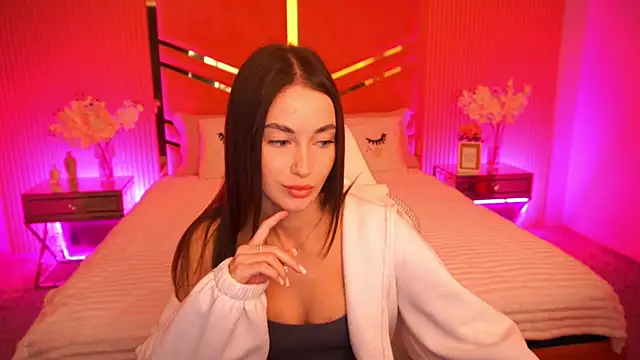 CherryyLulu online show from October 6, 7:06 am