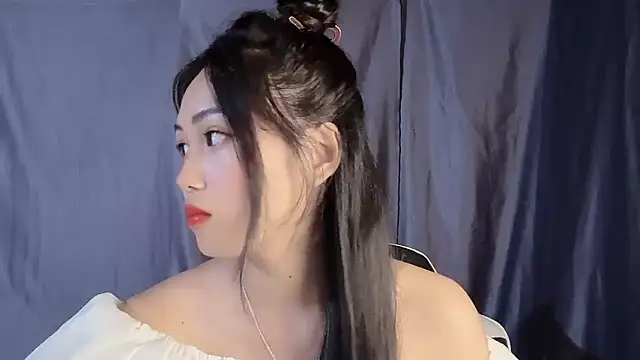 Snapshot of Lyly4757 chatting on September 23, 4:59 am Lyly4757 online show from September 23, 4:59 am