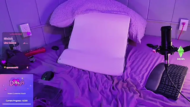 Snapshot of DamaDevotchka chatting on November 16, 2:28 am DamaDevotchka online show from November 16, 2:28 am