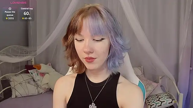 JessieRich online show from October 13, 8:09 pm