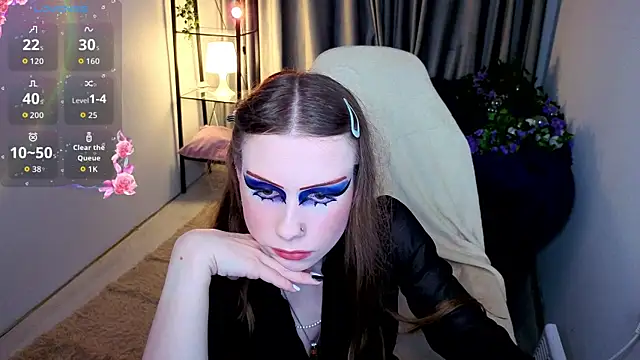 KarenSmitht online show from December 20, 3:41 pm