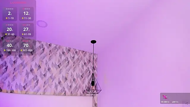 krisstenSantos online show from September 24, 11:57 am