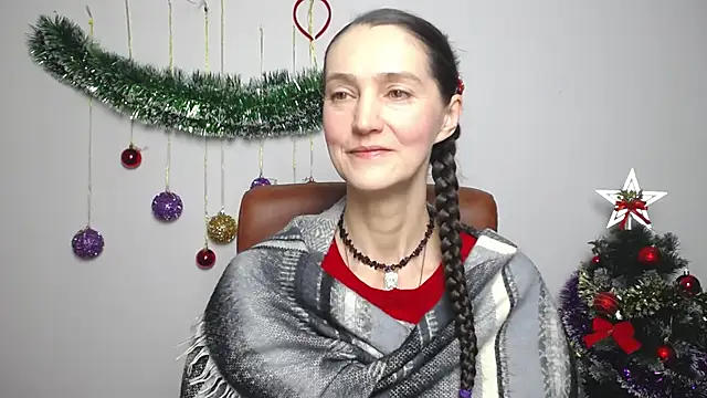 Snapshot of TayaFinch chatting on December 15, 1:37 pm TayaFinch online show from December 15, 1:37 pm