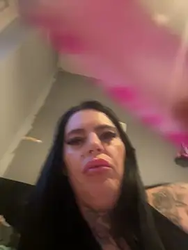 DIRTY PAISLEY X online show from April 22, 7:37 pm