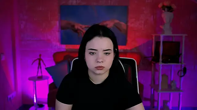 leslierowe  online show from November 22, 12:59 pm