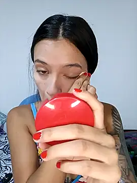 MiQeilaSweet online show from January 13, 8:14 pm