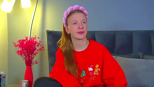 BeatriceBinoche online show from February 4, 6:30 am