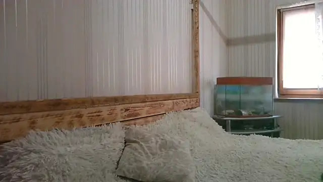 EthelsLover online show from November 18, 8:52 am