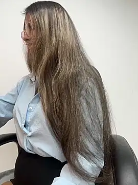 EMILIIA RICHTER   online show from April 15, 7:43 pm