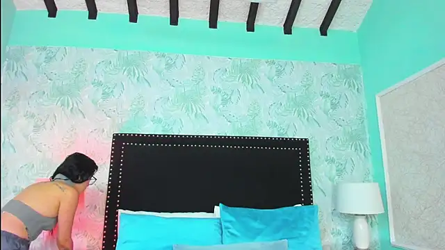 SamyySwet online show from April 14, 8:04 pm