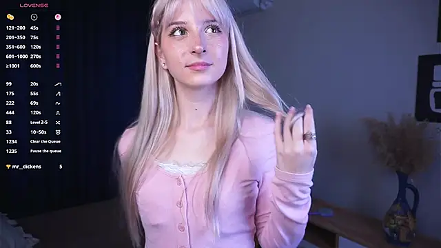 FridaAaberg online show from September 24, 7:12 am