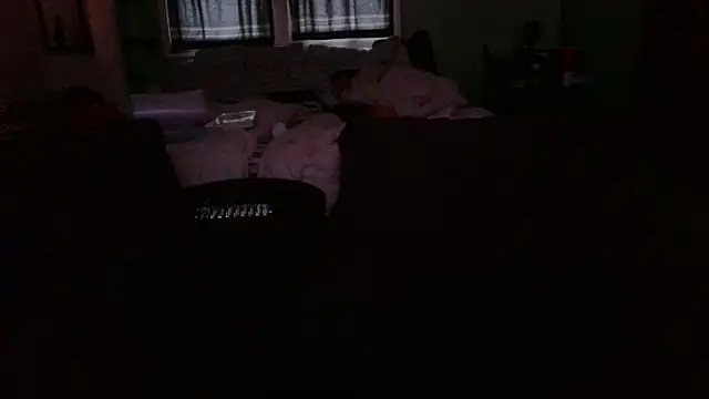 Snapshot of versatilevortex chatting on November 30, 8:46 pm versatilevortex online show from November 30, 8:46 pm