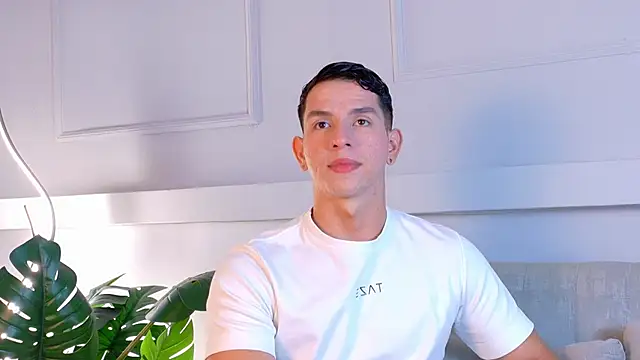 ZaneDawson online show from April 15, 7:21 pm