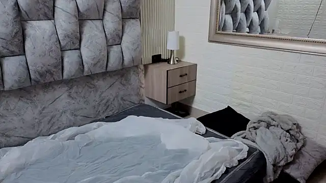 sofiagutierrez   online show from January 14, 3:34 am