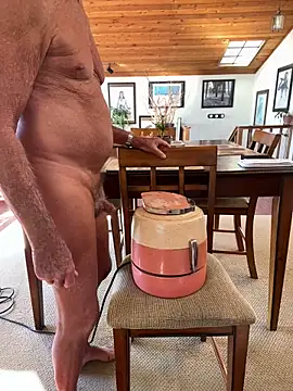 Snapshot of Nataku10 chatting on November 1, 9:06 pm Nataku10 online show from November 1, 9:06 pm