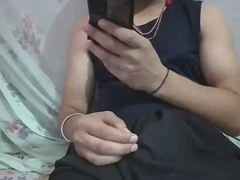 hornyboy4321q online show from November 19, 5:07 am