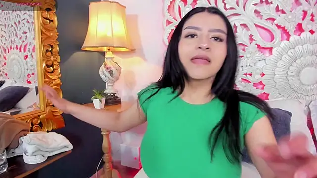 Sam collinss  online show from November 4, 7:57 pm