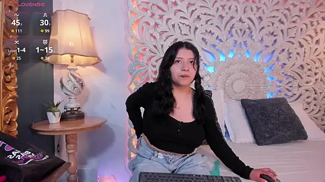 Sam collinss  online show from November 10, 7:57 pm