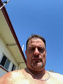 Snapshot of Andys828282 chatting on September 24, 12:25 am Andys828282 online show from September 24, 12:25 am