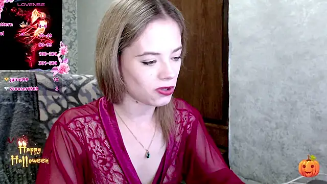Snapshot of Kate__Loves chatting on October 29, 6:53 pm Kate Loves online show from October 29, 6:53 pm