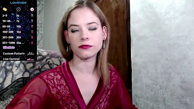 Snapshot of Kate__Loves chatting on November 2, 6:21 pm Kate Loves online show from November 2, 6:21 pm