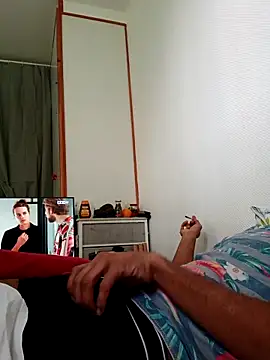 Snapshot of Mikaaa97 chatting on October 27, 10:08 am Mikaaa97 online show from October 27, 10:08 am