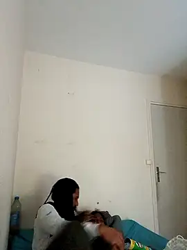 Snapshot of Mikaaa97 chatting on November 21, 3:11 pm Mikaaa97 online show from November 21, 3:11 pm