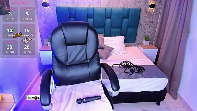 Snapshot of Bellavelvet_1 chatting on November 15, 3:59 am Bellavelvet 1 online show from November 15, 3:59 am