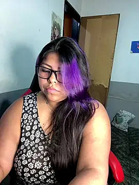 Lunarebelde online show from December 22, 1:57 am